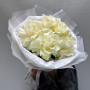 Букет из 5 белых французских роз